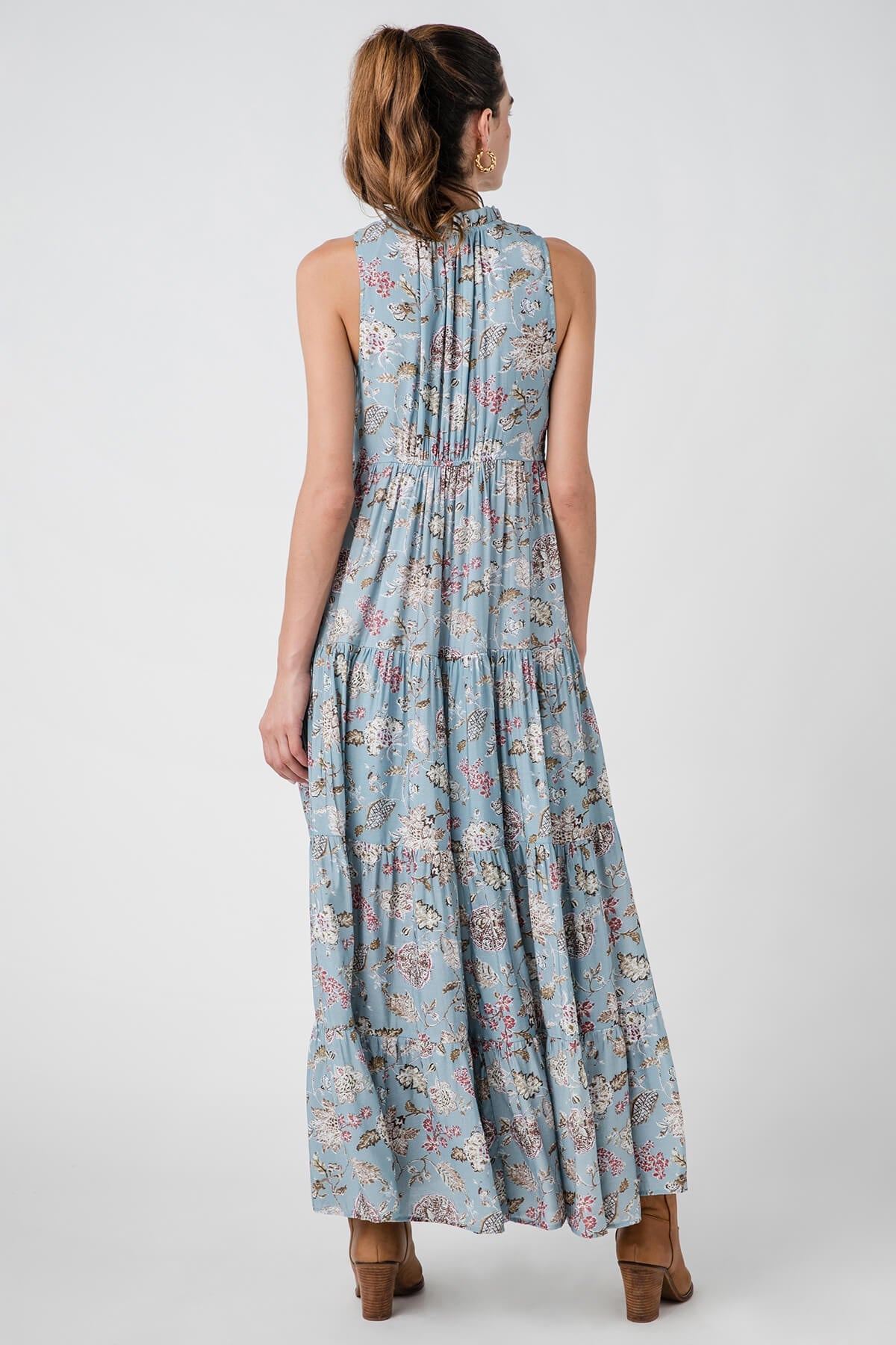 Pinch Sleeveless Tiered Maxi Dress