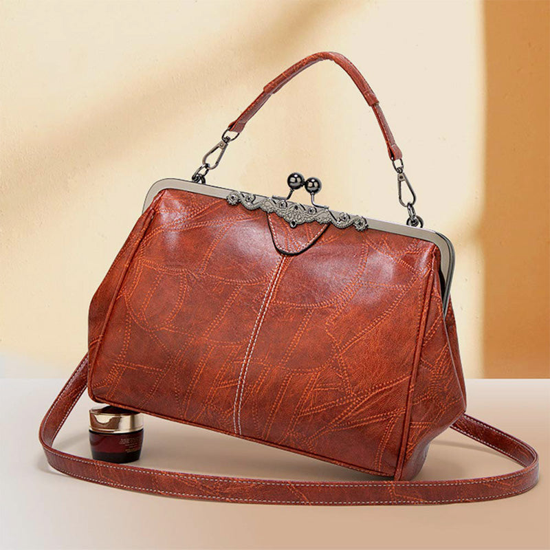 Large Capacity Retro Oil Wax Shoulder Bag